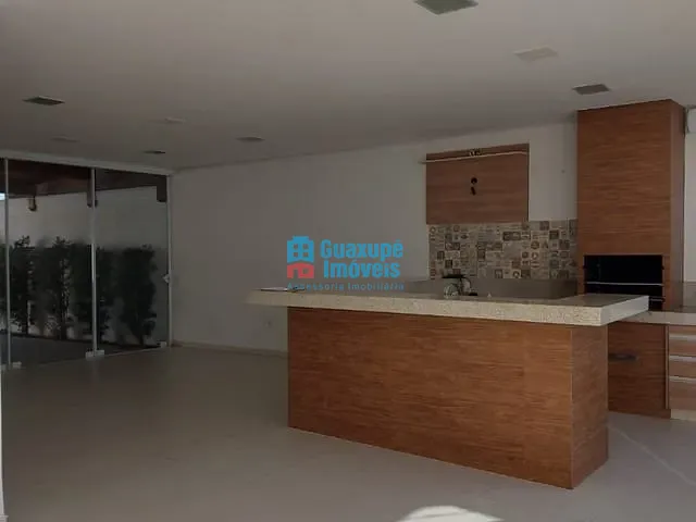 Casa com 340m² 3 quartos e 4 banheiros, à venda, no bairro VILA RICA em GUAXUPÉ