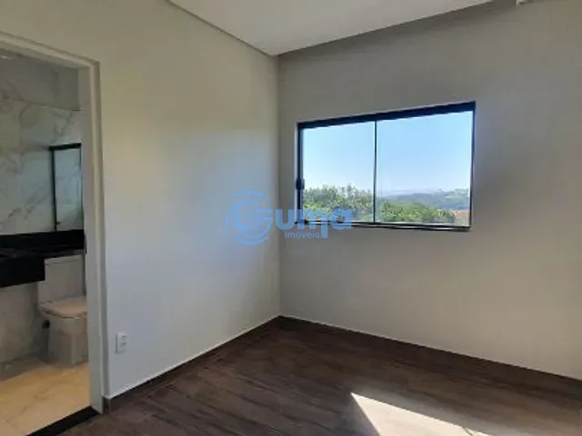Casa com 140m² 3 quartos e 4 banheiros, à venda, no bairro Condomínio Villa Verde Bragança em Bragança Paulista