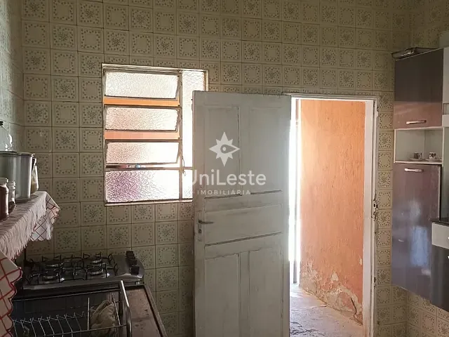 Casa com 320m² 2 quartos e 2 banheiros, à venda, no bairro Paraíso em Belo Horizonte