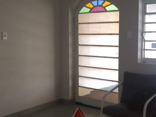 Casa para alugar, no bairro Centro em Franca