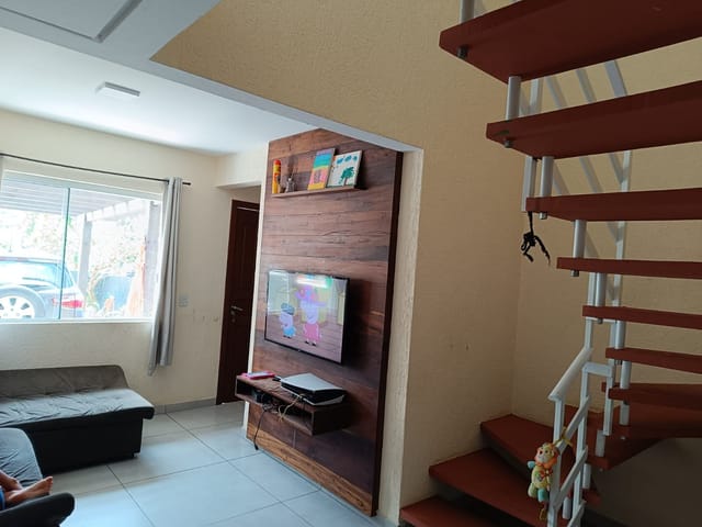 Casa com 137m² 2 quartos e 2 banheiros, à venda, no bairro Ingleses do Rio Vermelho em Florianópolis