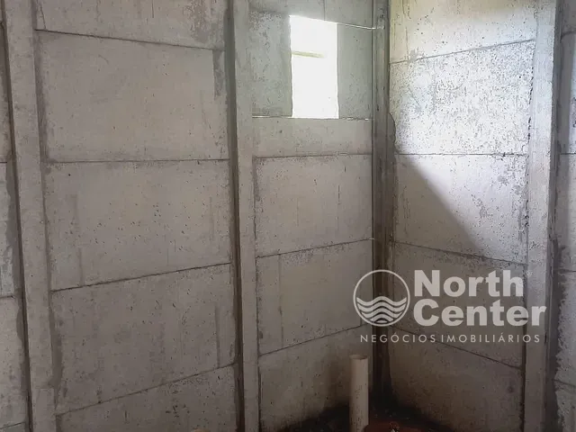 Casa com 360m² 2 quartos e 1 banheiro, à venda, no bairro Salinas em Balneário Barra do Sul