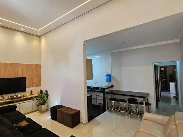 Casa com 106m² 2 quartos e 2 banheiros, à venda, no bairro Terra Bonita em Londrina