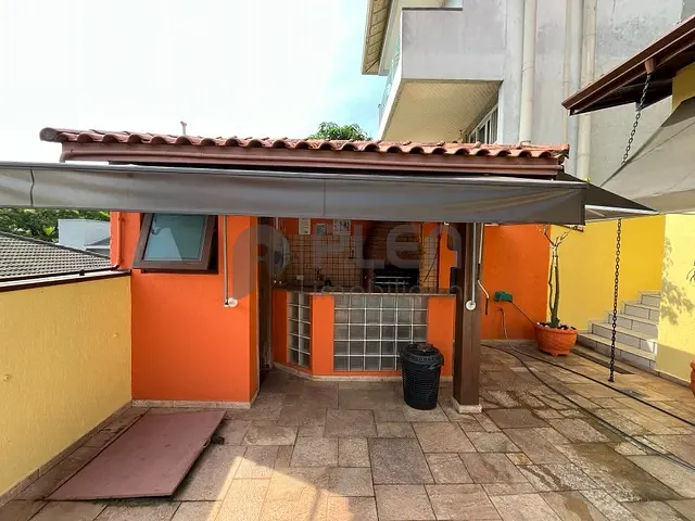 Casa com 404m² 4 quartos e 6 banheiros, à venda, no bairro Alphaville em Santana de Parnaíba