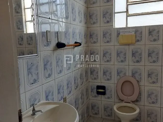 Casa com 225m² 2 quartos e 2 banheiros, à venda, no bairro Centro em Pelotas