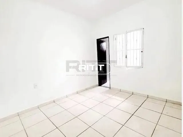 Casa com 270m² 2 quartos e 2 banheiros, à venda, no bairro Vila Lemos em Campinas