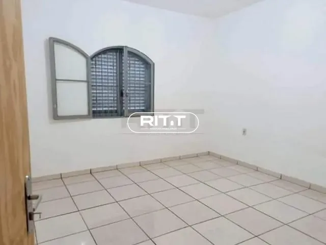 Casa com 270m² 2 quartos e 2 banheiros, à venda, no bairro Vila Lemos em Campinas