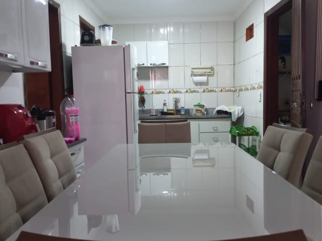 Casa 3 quartos e 1 banheiro, à venda, no bairro Novo Aarão Reis em Belo Horizonte