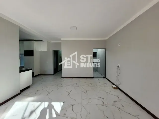 Casa com 200m² 3 quartos e 2 banheiros, à venda, no bairro Jardim Mirante em Andradas