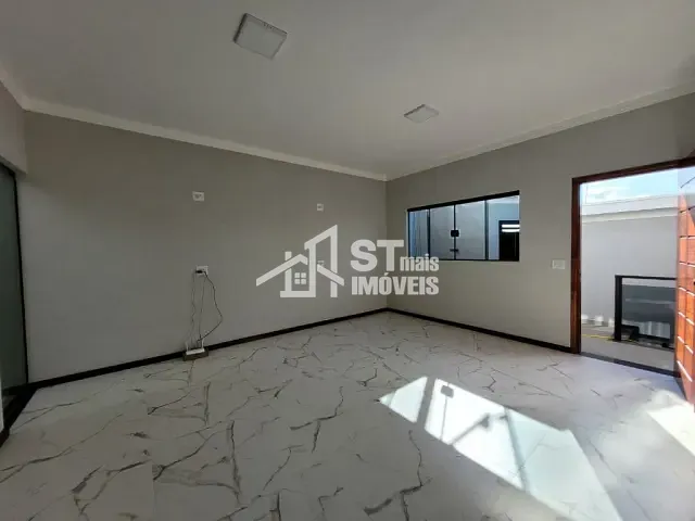Casa com 200m² 3 quartos e 2 banheiros, à venda, no bairro Jardim Mirante em Andradas