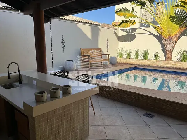 Casa com 360m² 4 quartos e 5 banheiros, à venda, no bairro Residencial Tivoli II em Bauru