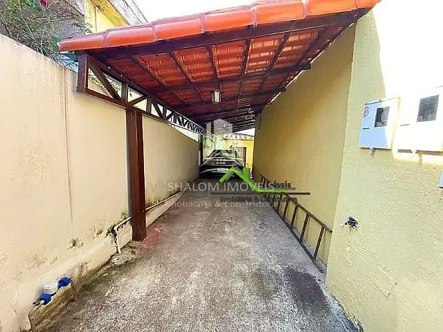 Casa com 394m² 2 quartos e 1 banheiro, à venda, no bairro Santa Maria em Contagem