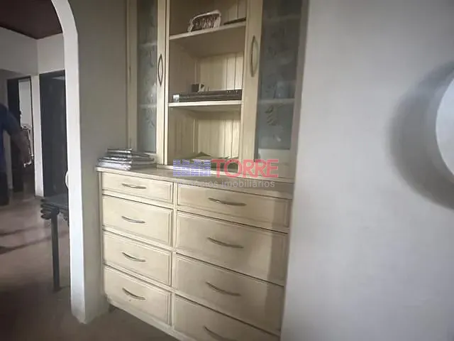 Casa 4 quartos e 4 banheiros, à venda ou para alugar, no bairro Jardim Savóia em Ilhéus
