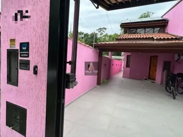 Casa com 169m² 2 quartos e 1 banheiro, à venda, no bairro Marafunda em Ubatuba