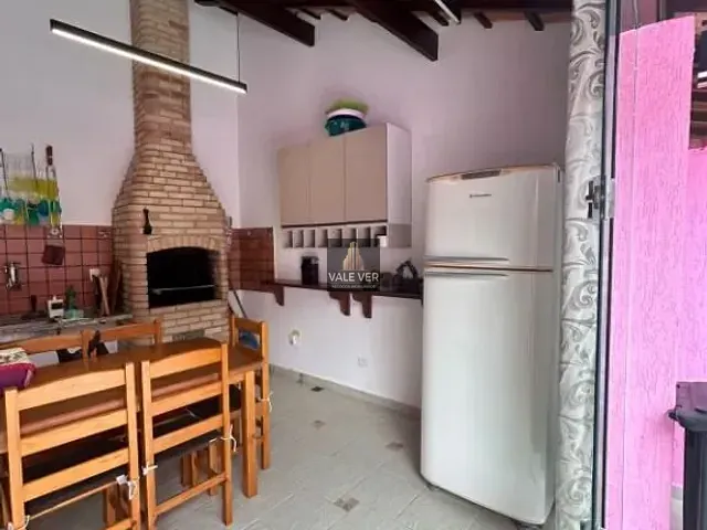 Casa com 169m² 2 quartos e 1 banheiro, à venda, no bairro Marafunda em Ubatuba
