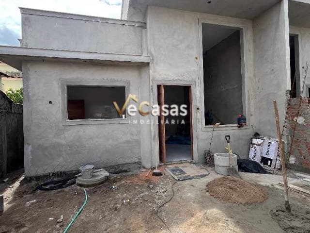 Casa com 120m² 3 quartos e 3 banheiros, à venda, no bairro Jardim Mariléa em Rio das Ostras