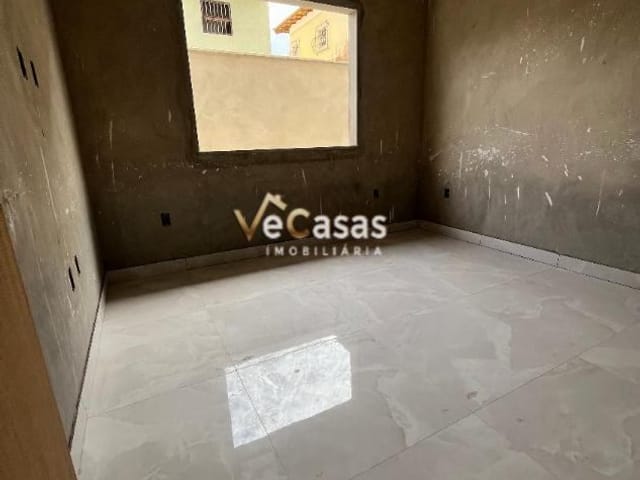 Casa com 120m² 3 quartos e 3 banheiros, à venda, no bairro Jardim Mariléa em Rio das Ostras