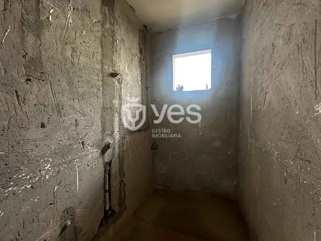 Casa com 112m² 2 quartos e 2 banheiros, à venda, no bairro Parque das Mangabeiras em Araxá