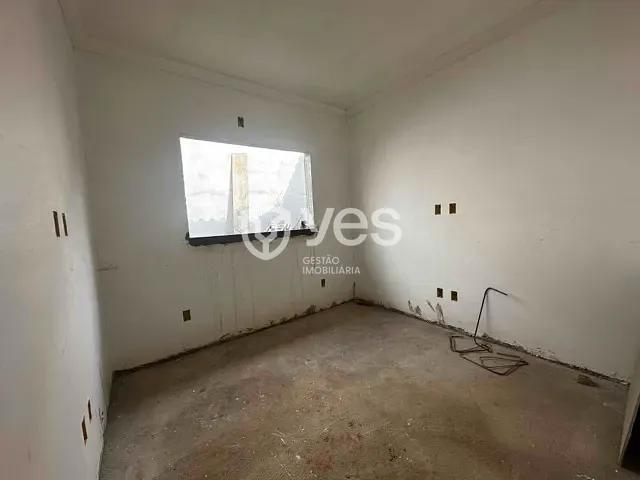 Casa com 112m² 2 quartos e 2 banheiros, à venda, no bairro Parque das Mangabeiras em Araxá