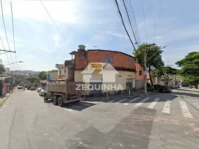 Casa com 126m² 3 quartos e 2 banheiros, à venda, no bairro Jardim Sao Daniel em Carapicuiba