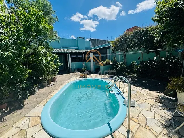 Casa com 384m² 3 quartos e 4 banheiros, à venda, no bairro Areal em Pelotas