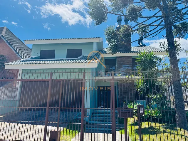 Casa com 384m² 3 quartos e 4 banheiros, à venda, no bairro Areal em Pelotas