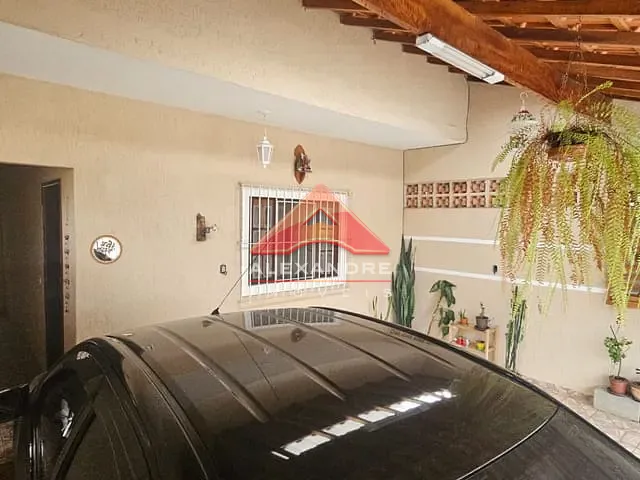 Casa com 150m² 4 quartos e 2 banheiros, à venda, no bairro Vila Industrial em São José dos Campos