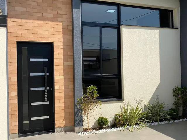 Casa com 100m² 2 quartos e 2 banheiros, à venda, no bairro Parque Residencial Sabiás em Indaiatuba