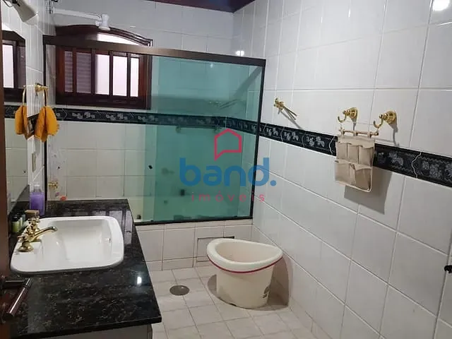 Casa com 600m² 3 quartos e 4 banheiros, à venda, no bairro Parque Residencial Rafael Alcala em Porto Feliz