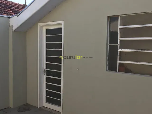 Casa com 200m² 3 quartos e 1 banheiro, à venda, no bairro Núcleo Residencial Edison Bastos Gasparini em Bauru