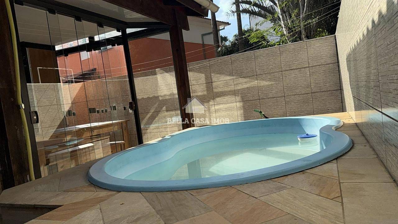 Casa, 3 quartos, 95 m² - Foto 2