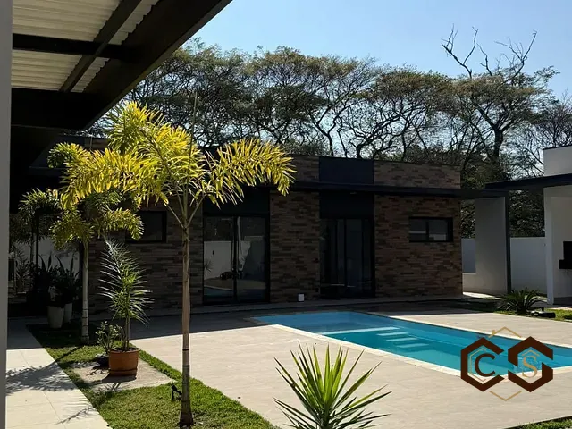 Chácara com 1031m² 3 quartos e 4 banheiros, à venda, no bairro Parque das Bandeiras 2 em Indaiatuba