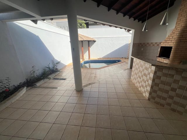 Foto do Casa - Casa para locação Villaggio II, 4 Dormi sendo 1 Suite com Closet e Banheira na Vila Aviação, Bauru, SP | Mízon Negócios Imobiliários