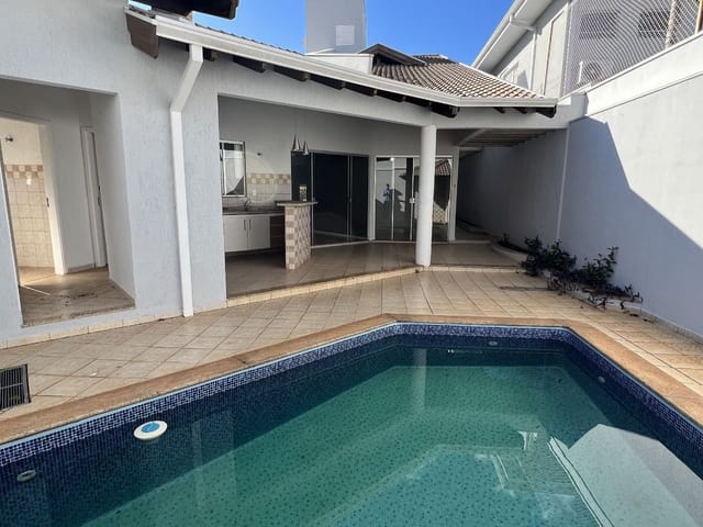 Foto do Casa - Casa para locação Villaggio II, 4 Dormi sendo 1 Suite com Closet e Banheira na Vila Aviação, Bauru, SP | Mízon Negócios Imobiliários