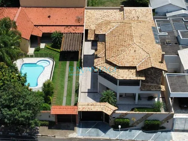 Casa com 1020m² 3 quartos e 4 banheiros, à venda, no bairro Colinas de São Pedro em São Pedro