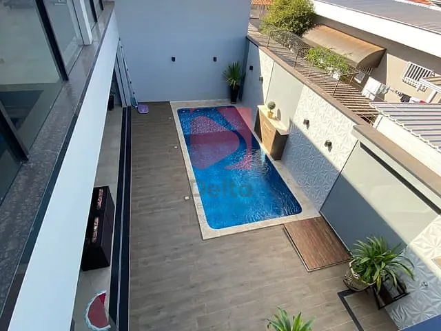 Casa 3 quartos e 4 banheiros, à venda, no bairro Rosário em Pirassununga