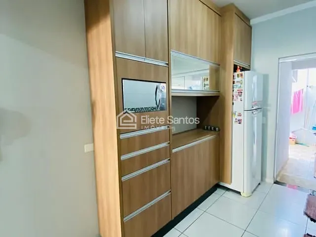 Casa com 150m² 2 quartos e 2 banheiros, à venda, no bairro Jardim Esplanada em Americana