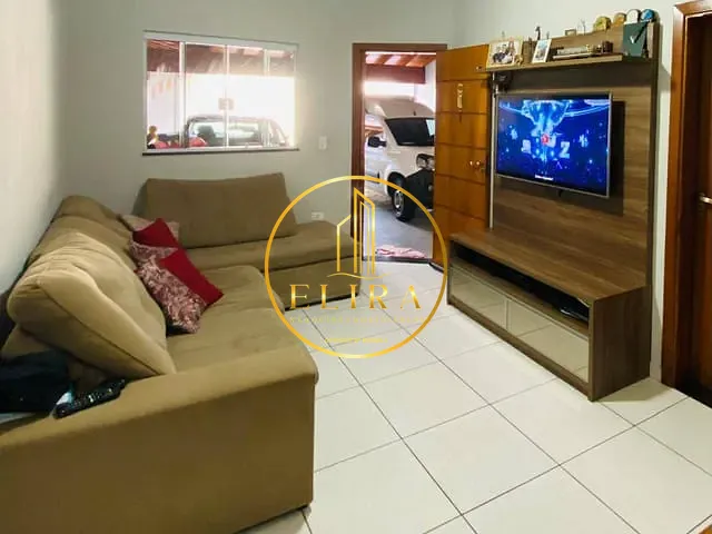 Casa com 150m² 2 quartos e 2 banheiros, à venda, no bairro Jardim Esplanada em Americana