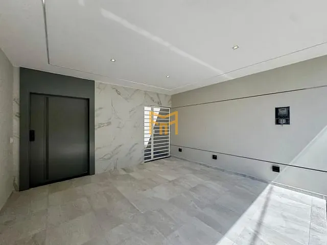 Casa 4 quartos e 6 banheiros, à venda, no bairro Mangueirão em Belém