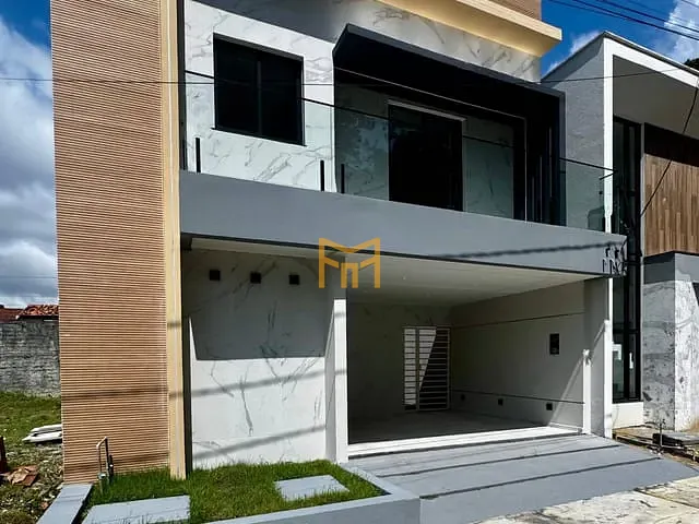 Casa 4 quartos e 6 banheiros, à venda, no bairro Mangueirão em Belém