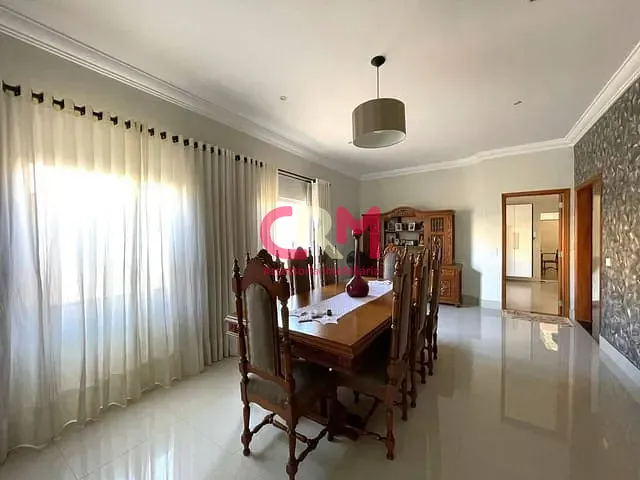 Casa com 3823m² 3 quartos e 3 banheiros, à venda, no bairro Parque Residencial Laranjeiras II em Taquaritinga