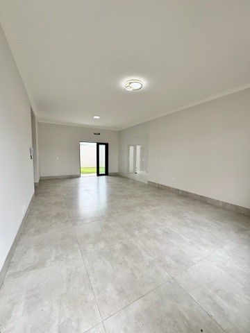 Casa com 250m² 2 quartos e 2 banheiros, à venda, no bairro Jardim Araguaia II em Nova Mutum