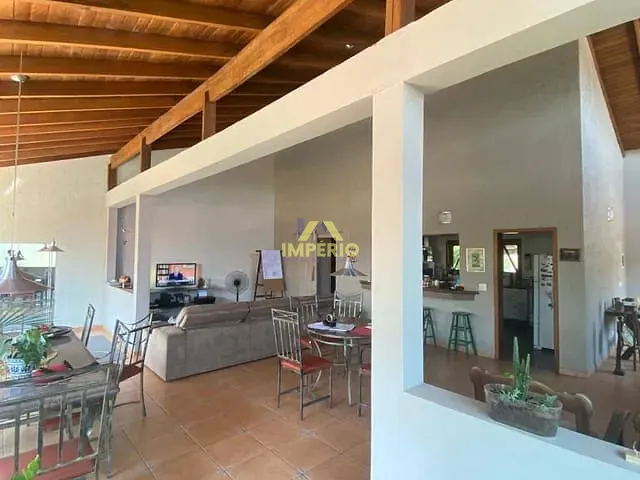 Casa 2 quartos e 3 banheiros, à venda, no bairro Terras de Santa Rosa em Salto