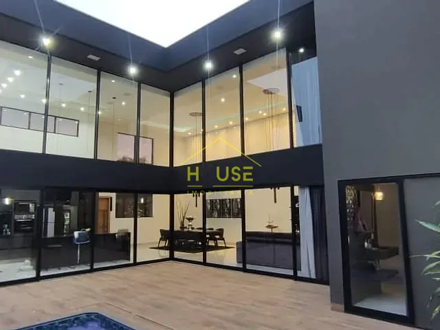 Casa com 400m², à venda, no bairro Residencial Jardins Athenas em Votuporanga