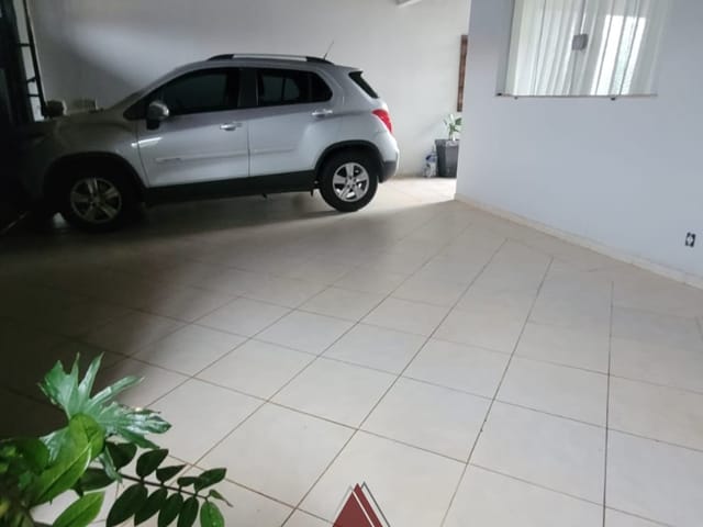Casa com 250m² 4 quartos e 3 banheiros, à venda, no bairro Parque Progresso em Franca