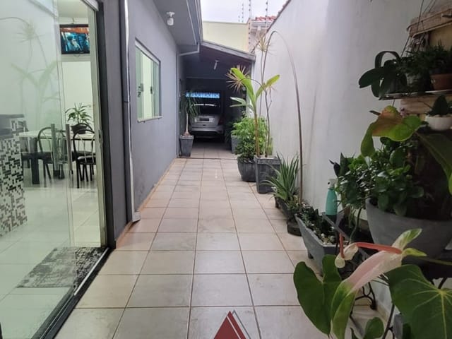 Casa com 250m² 4 quartos e 3 banheiros, à venda, no bairro Parque Progresso em Franca