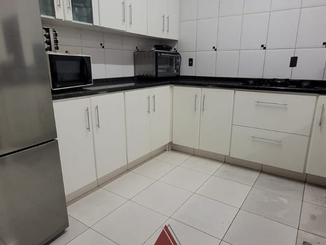 Casa com 250m² 4 quartos e 3 banheiros, à venda, no bairro Parque Progresso em Franca