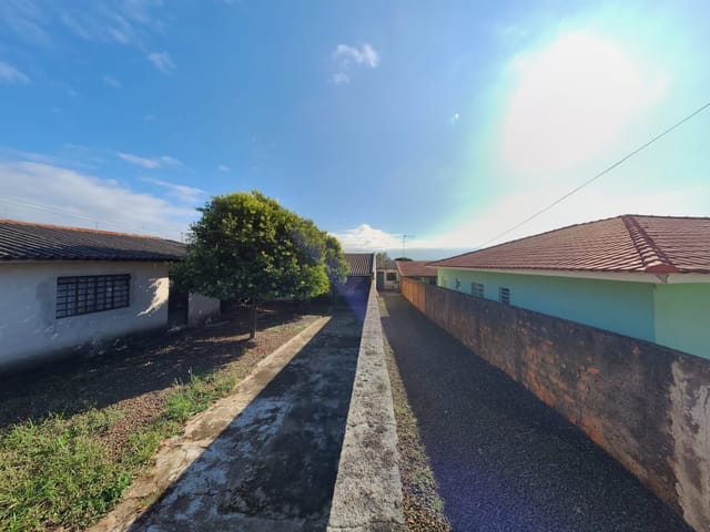 Foto do Casa - IMÓVEL COM 3 CASAS DISPONIVEL PARA VENDA NA RUA NILO PEÇANHA, PRÓXIMO AO SUPER MERCADO PERERINHA | J. Mareze Imóveis Ltda
