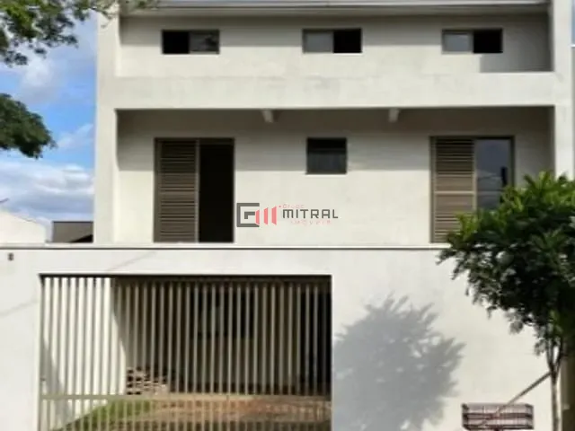 Casa com 304m² 4 quartos e 4 banheiros, à venda, no bairro Jardim Burle Marx em Londrina