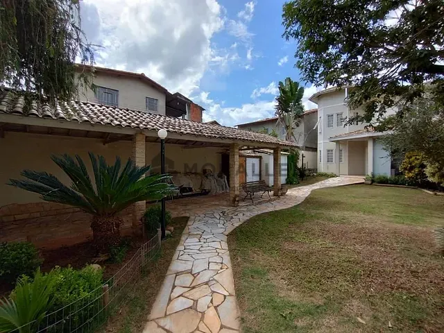 Casa com 360m² 3 quartos e 2 banheiros, à venda, no bairro Jardim Beira Rio em Piranguinho